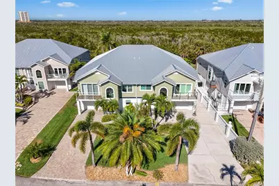 12176 Siesta Dr, Fort Myers Beach, FL 33931 - Photo 3