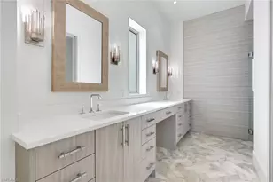 1798 Holiday Ln, Naples, FL 34104 - Photo 17