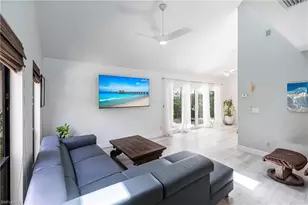 1323 Solana Rd, Naples, FL 34103 - Photo 5