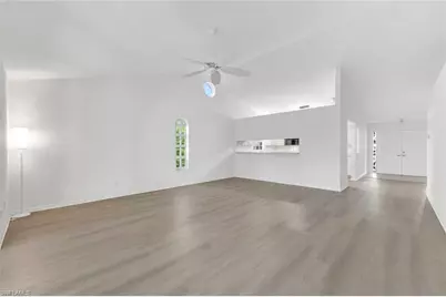 812 102nd Ave N, Naples, FL 34108 - Photo 11