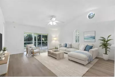 812 102nd Ave N, Naples, FL 34108 - Photo 3