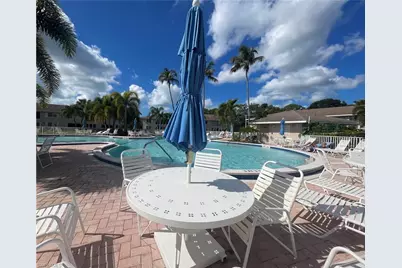 194 Palm Dr #2, Naples, FL 34112 - Photo 31
