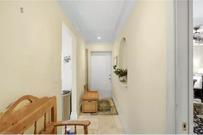 194 Palm Dr #2, Naples, FL 34112 - Photo 9