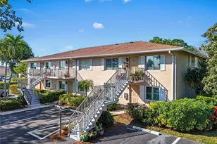 194 Palm Dr, Naples, FL 34112 - Photo 1