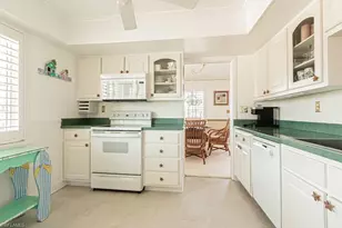 4180 Belair Ln, Naples, FL 34103 - Photo 11