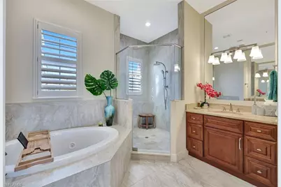 608 El Camino Real #202, Naples, FL 34119 - Photo 17