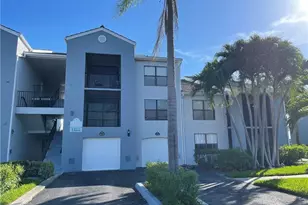 13555 Eagle Ridge Dr, Fort Myers, FL 33912 - Photo 1