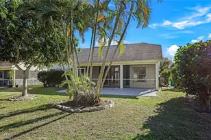 658 Lambton Ln, Naples, FL 34104 - Photo 19