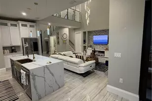 2644 37th Ave NE, Naples, FL 34120 - Photo 5