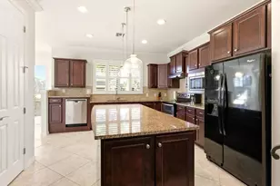 10960 Glenhurst St, Fort Myers, FL 33913 - Photo 11