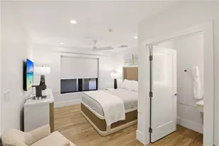 4001 Gulf Shore Blvd N, Naples, FL 34103 - Photo 29