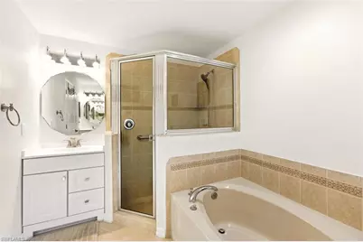609 SE 16th Ter, Cape Coral, FL 33990 - Photo 17