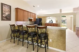 609 SE 16th Terrace, Cape Coral, FL 33990 - Photo 5