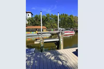 1575 Curlew Ave W #1, Naples, FL 34102 - Photo 9