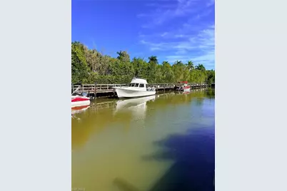 1575 Curlew Ave W #1, Naples, FL 34102 - Photo 3