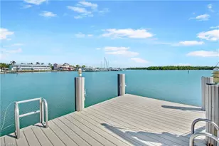 125 Pago Pago Dr E, Naples, FL 34113 - Photo 25