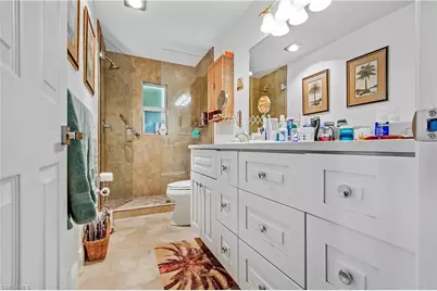 125 Pago Pago Dr E, Naples, FL 34113 - Photo 13