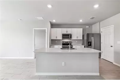 16541 Blue Coral Ln, North Fort Myers, FL 33903 - Photo 5