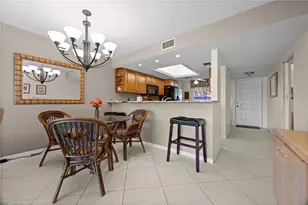 400 Fox Haven Dr, Naples, FL 34104 - Photo 25