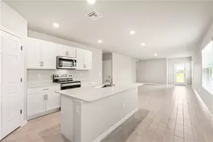 2688 Star Coral Way, North Fort Myers, FL 33903 - Photo 7