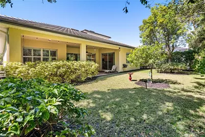 6849 Il Regalo Cir, Naples, FL 34109 - Photo 23