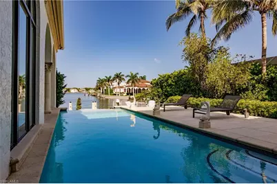 2450 Tarpon Rd, Naples, FL 34102 - Photo 19