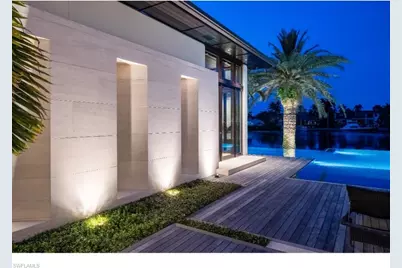 3065 Fort Charles Dr, Naples, FL 34102 - Photo 19