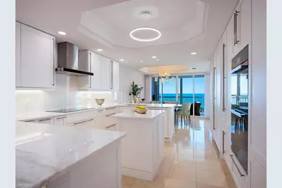 8473 Bay Colony Dr #403, Naples, FL 34108 - Photo 7