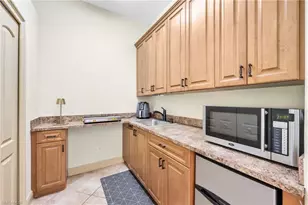 4000 Stonesthrow Ct, Naples, FL 34109 - Photo 47