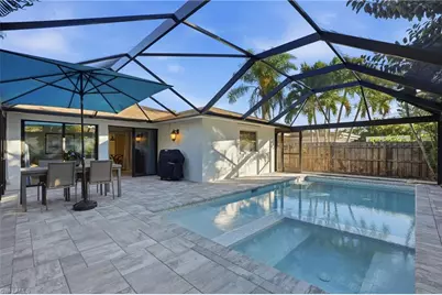 560 109th Ave N, Naples, FL 34108 - Photo 5