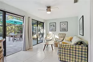 560 109th Ave N, Naples, FL 34108 - Photo 21