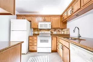 2642 Kings Lake Blvd, Naples, FL 34112 - Photo 3