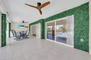 2385 Bayou Ln, Naples, FL 34112 - Photo 27