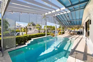 1820 Holiday Ln, Naples, FL 34104 - Photo 29