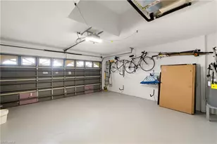 784 Wiggins Bay Dr, Naples, FL 34110 - Photo 25