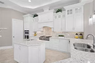 1330 Marlin Dr, Naples, FL 34102 - Photo 7