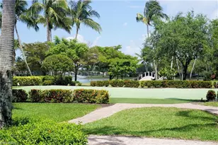 4194 St George Ln, Naples, FL 34119 - Photo 27