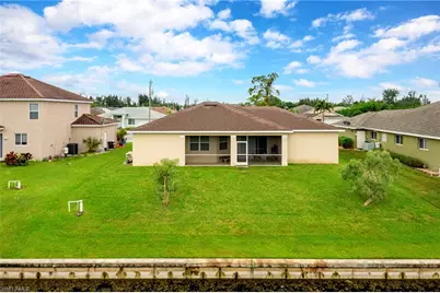 1629 SW 2nd Ter, Cape Coral, FL 33991 - Photo 5