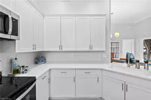 2571 Citrus Lake Dr, Naples, FL 34109 - Photo 19