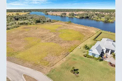 2110 Silk Bay Blvd, Alva, FL 33920 - Photo 11