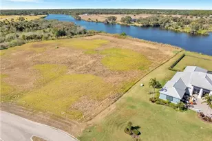 2110 Silk Bay Blvd, Alva, FL 33920 - Photo 11