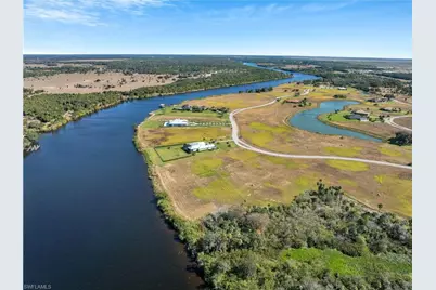 2110 Silk Bay Blvd, Alva, FL 33920 - Photo 23