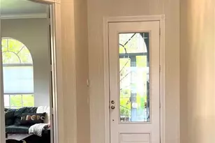 5477 Freeport Ln, Naples, FL 34119 - Photo 3