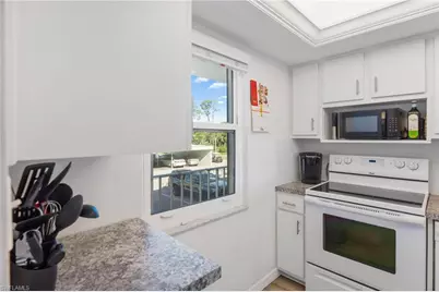 1624 Pine Valley Dr #208, Fort Myers, FL 33907 - Photo 3