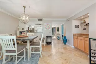 800 Misty Pines Cir, Naples, FL 34105 - Photo 3