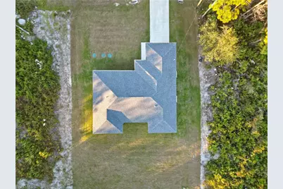 732 Asher St E, Lehigh Acres, FL 33974 - Photo 5