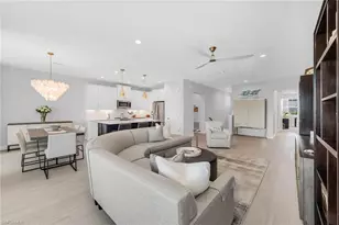 2609 Seychelles Cir, Naples, FL 34112 - Photo 5