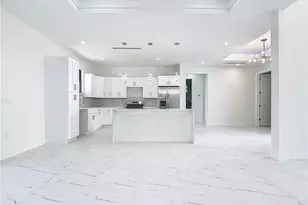 2707 36th Ave SE, Naples, FL 34117 - Photo 13