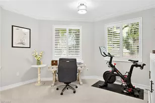 2748 Tiburon Blvd E, Naples, FL 34109 - Photo 7