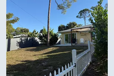 2855 Van Buren Ave, Naples, FL 34112 - Photo 7